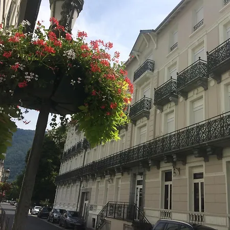 Allees D'etigny T1bis 41 M2 1 4 Couchages 200 M De La Cremaillere Express 400 M Des Thermes Appartement *