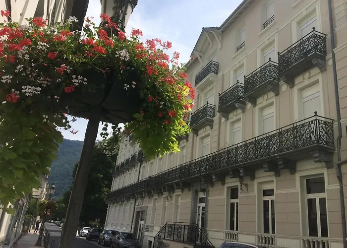 Allees D'etigny T1bis 41 M2 1 4 Couchages 200 M De La Cremaillere Express 400 M Des Thermes Appartement *